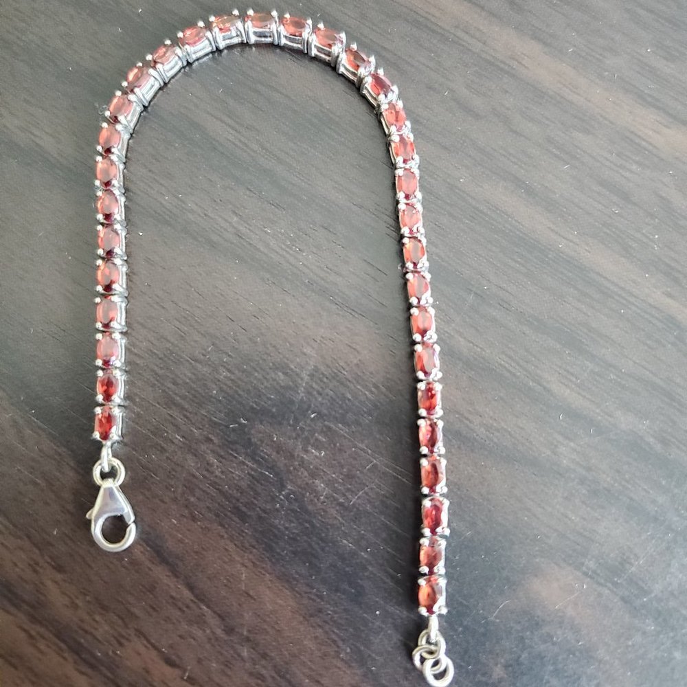 SS Genuine Garnet Bracelet
